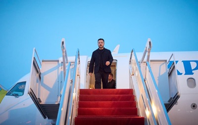 Зеленский прибыл с визитом в Кишинев