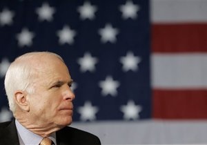 Маккейн призывает провести операцию в Сирии по ливийскому сценарию