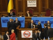 Янукович просит НАТО не рассматривать письмо украинских властей