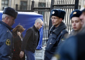 В Москве в ходе акции оппозиции снова задержали Удальцова