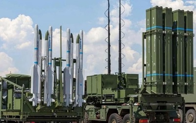 Украина закупит у ФРГ несколько тысяч ракет IRIS-T
