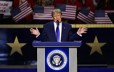 У Трампа обсуждают затягивание войны с Ираном