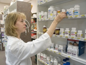 Минздрав составит черный список опасных лекарств из украинских аптек