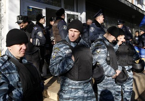 Скандальный округ №223: Член участковой комиссии вызвал милицию, журналисты призывают к протесту