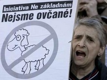 Чехи требуют референдум по ПРО