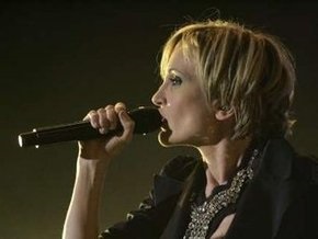 Евровидение – 2009: Патрисия Каас видит себя на сцене лишь со стойкой микрофона