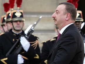 Президент Азербайджана отправил правительство в отставку