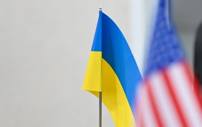 Зеленский: Переговорная команда едет в США