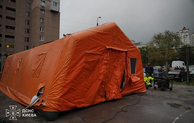 В Киеве развернули первые пункты несокрушимости