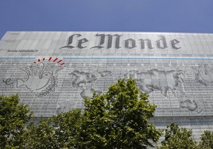 Российский бизнесмен включился в борьбу за выставленную на продажу газету Le Monde