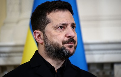 Украина возобновит удары по НПЗ России - Зеленский