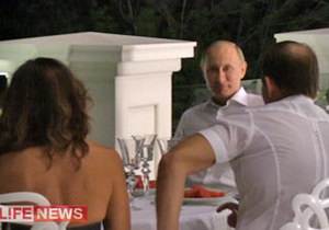 Путин навестил Медведчука в его особняке под Ялтой