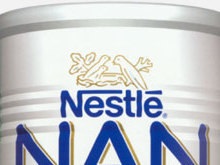 Гонконг отказался от сухого молока Nestle