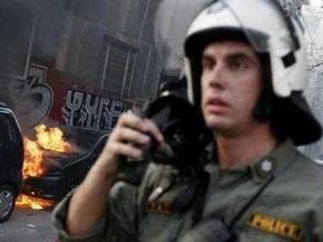 Анархисты пытались поджечь правительственное здание в Афинах
