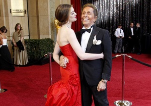 Фотогалерея: Короли и королевы. Наряды и украшения церемонии Оскар-2011