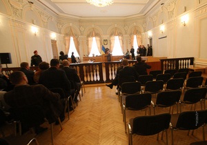 ЕЭСУ - Тимошенко - По делу ЕЭСУ суд объявил перерыв до 12 апреля