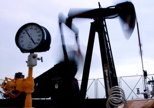 Цены на нефть повысились до трехмесячного максимума из-за опасений о срыве поставок