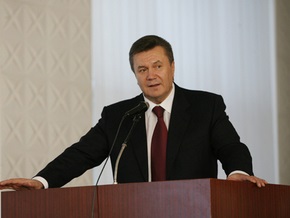 Янукович: Нужно думать, как защитить страну от этой власти