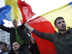 Полиция и демонстранты в Кишиневе заключили перемирие. Оппозиция требует новых выборов