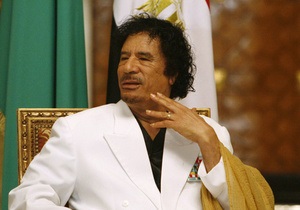 Каддафи выступил с телеобращением к народу Ливии