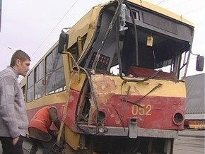 В Киеве столкнулись два трамвая