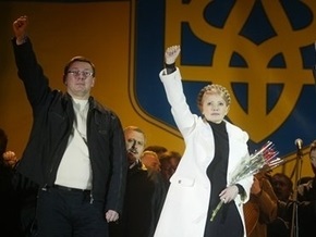 Луценко: Только Тимошенко может остановить Януковича