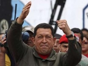 Чавес победил на референдуме