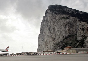 Британия думает решить спор из-за Гибралтара в суде