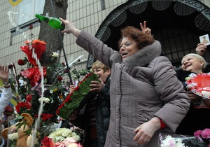 Тимошенко заявила, что прошедший день рождения был для нее самым счастливым