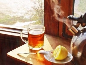 Ученые: Горячий чай делает людей добрее