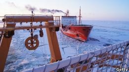 Российский танкер привез топливо жителям Аляски