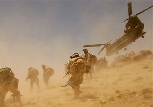 Талибы заявили об уничтожении вертолета коалиции ISAF в Афганистане