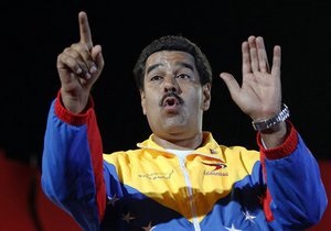 Мадуро грозит избирателям древним проклятьем