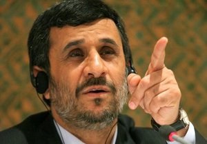 Ахмадинеджад предостерег США от введения санкций в отношении Ирана