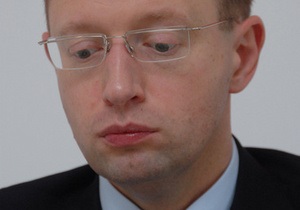 Закрытие школ: в Макеевке директор школы не пустила помощников Яценюка и Мовчана