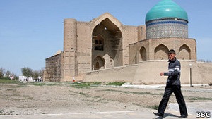 Власти Казахстана винят исламиста в бойне с 7 жертвами