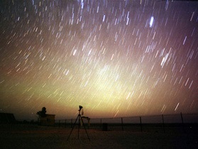 В ночь на пятницу жители Земли смогут наблюдать до 100 падающих звезд в час