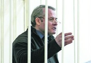 Адвокат Лозинского требовал наркологической экспертизы тела убитого Олийныка