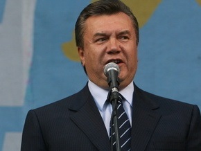 Янукович требует рассмотреть в парламенте газовый вопрос