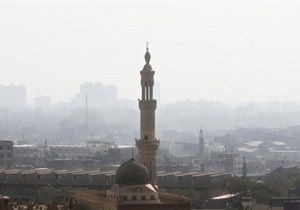 Три жилых дома обрушились в Египте, не менее девяти погибших