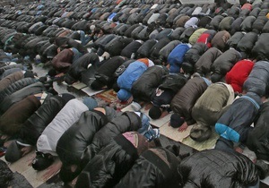 В парках Москвы могут появиться мобильные площадки для молитв мусульман