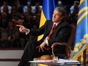 Ющенко отправляется на саммит в Азербайджан