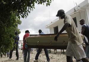 Число жертв эпидемии холеры на Гаити возросло до 135 человек