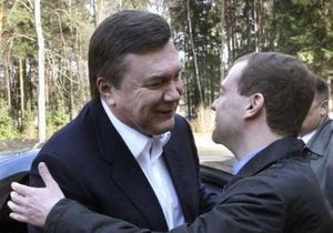 Янукович и Медведев встретятся 21 апреля в Харькове