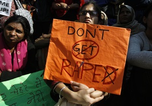 Дели: изнасилование в автобусе возмутило парламентариев