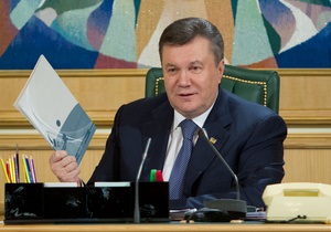 Янукович похвастался реформами, сдержавшими негатив западной депрессии: В Европе уровень жизни падает, в Украине - нет
