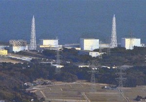 Премьер-министр Японии называет серьезной ситуацию на аварийной АЭС (обновлено)
