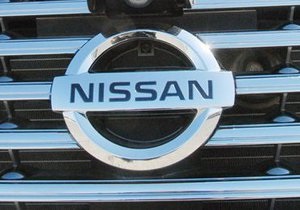 Nissan приостановил работу завода в Египте и рекомендовал сотрудникам покинуть страну