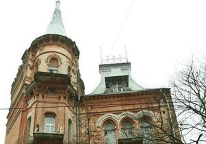 СМИ: Власти намерены реставрировать старинные особняки Киева и проводить там экскурсии