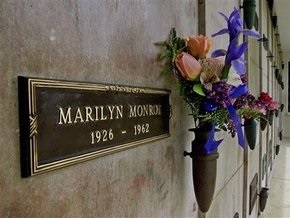 Место на кладбище рядом с Мэрилин Монро продано за $4,6 млн